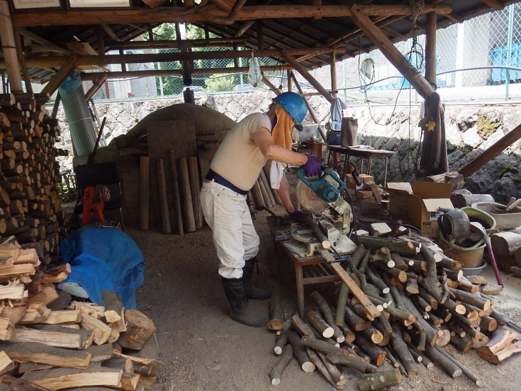 e2n4xyrg08ji8gfmtf4je0kyjyvuaph1.jpg e2n4xyrg08ji8gfmtf4je0kyjyvuaph1.jpg